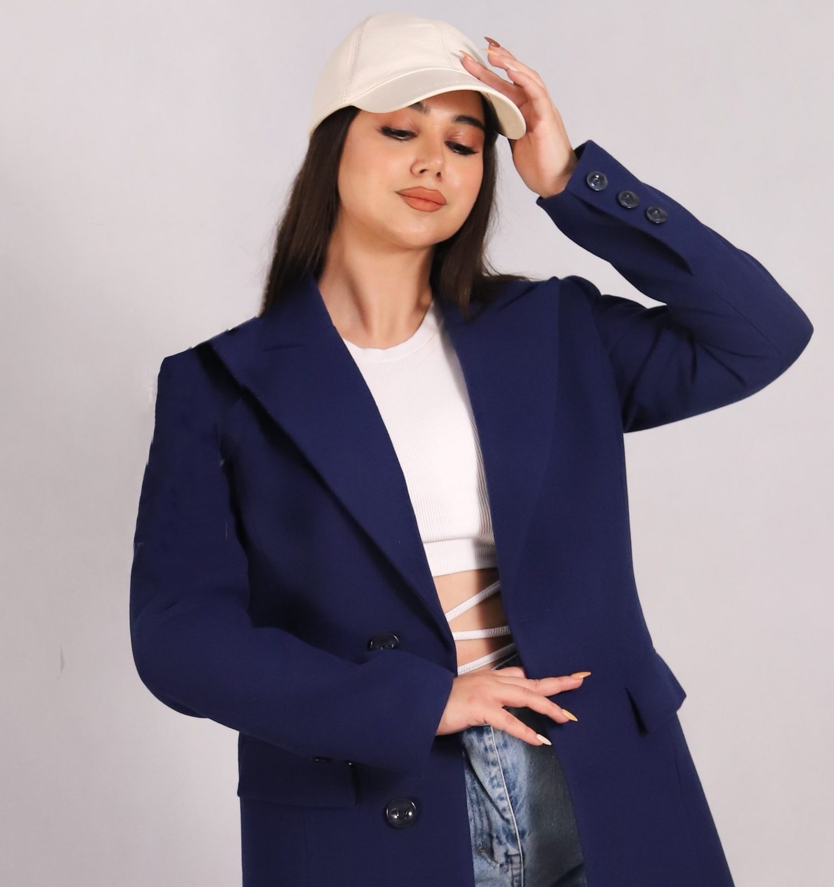 IMG_2872۳۲-min-scaled-e1713869549661.jpg پالتو فوتر آبی لاجوردی - Image 1