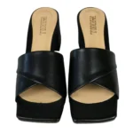 صندل چرم پاشنهدار مربع