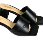 صندل چرم پاشنهدار مربع