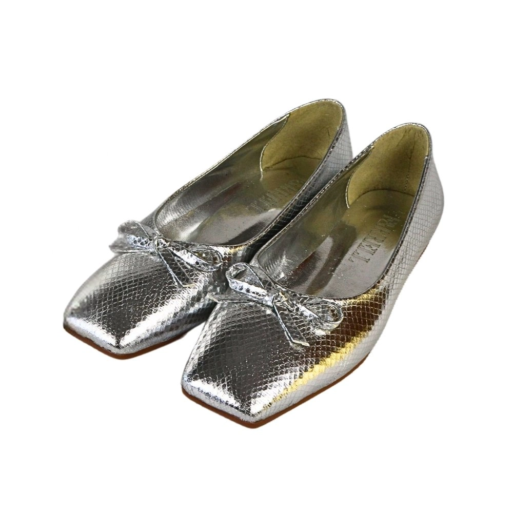 3 کفش کالج بالرین